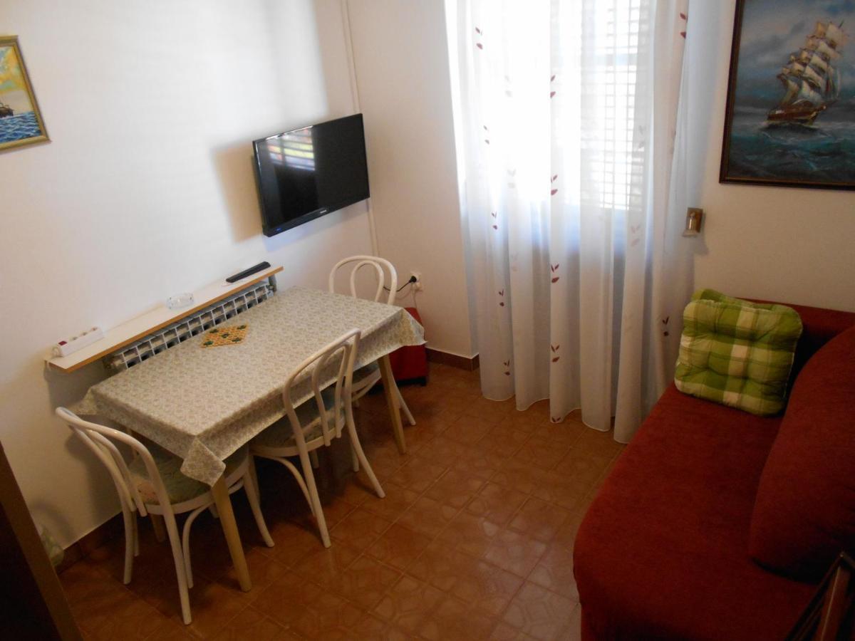Apartmani Otavio Rovinj Exterior foto